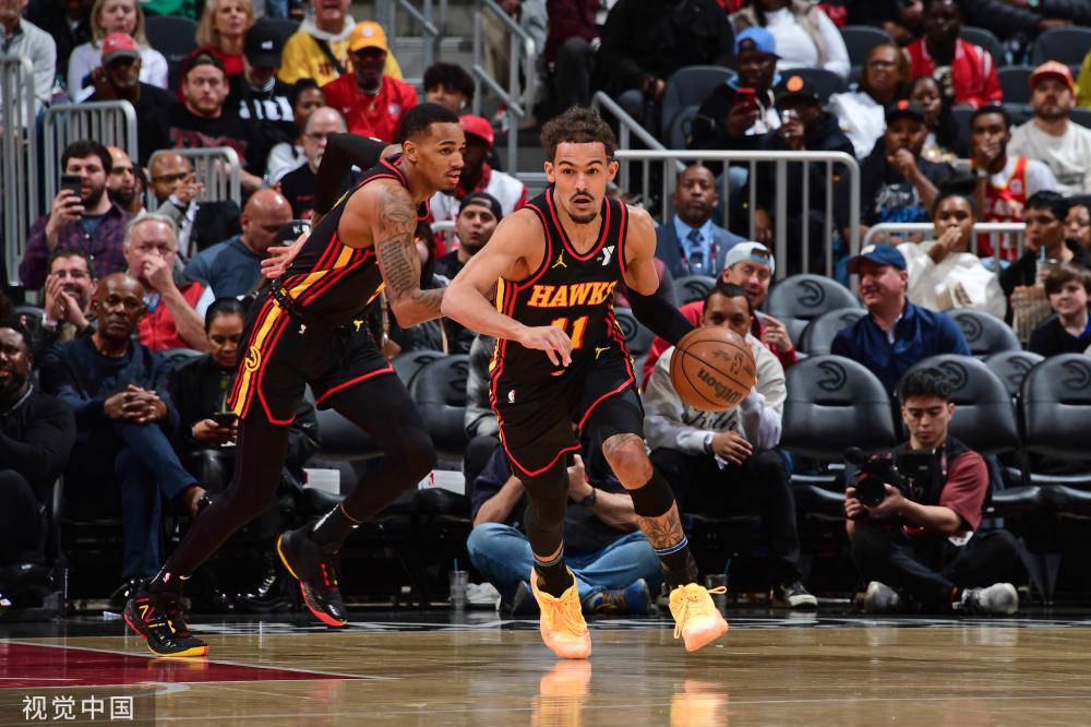 鮮明對比的 鮮明對比的